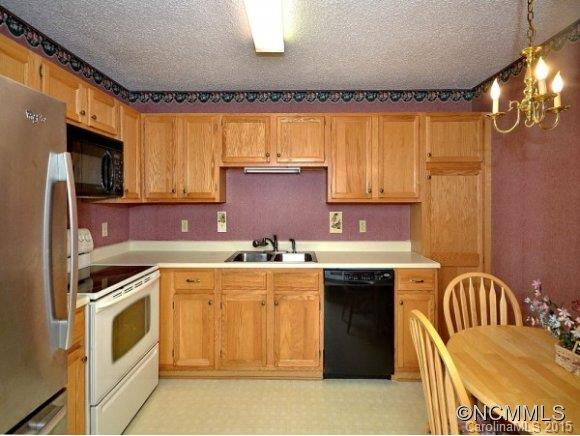 4603 BREAKERS LANE - Photo 4