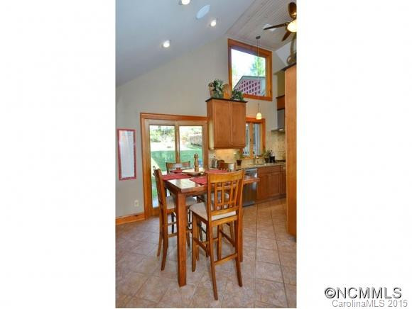 66 FAIRWAY RD - Photo 6
