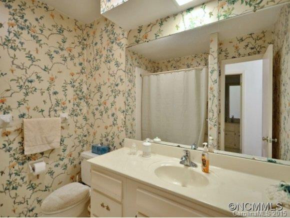 536 Crowfields Lane - Photo 16