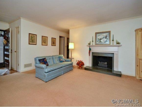 536 Crowfields Lane - Photo 3