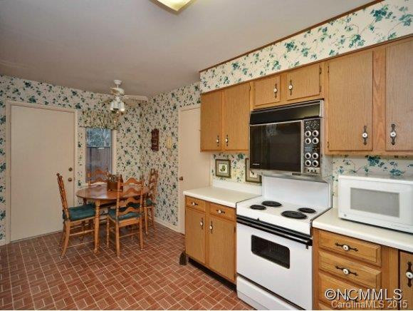 536 Crowfields Lane - Photo 8