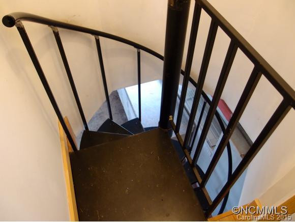 58 & 60 Hi Alta Avenue - Photo 9