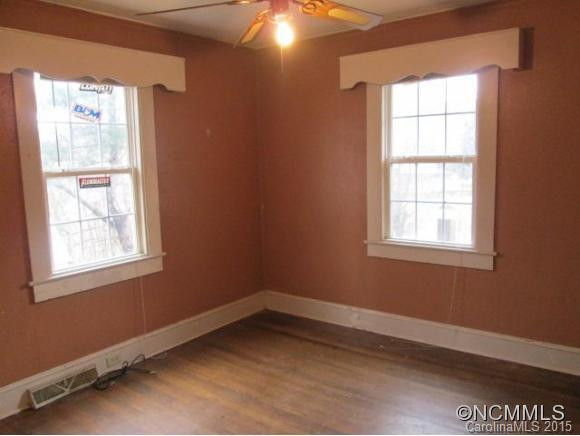 97 Ellen Ave - Photo 7