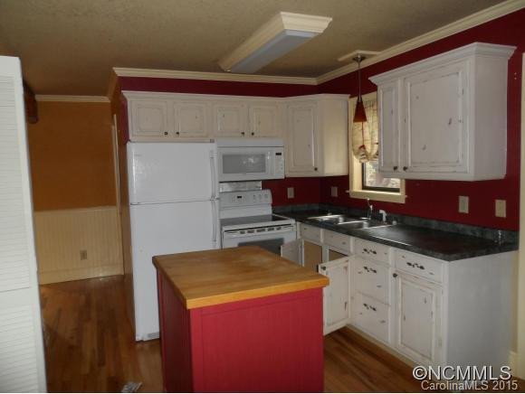 511 Owen Mountain Road - Photo 3