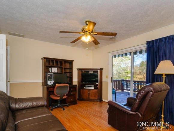 2217 Glenheath Drive - Photo 8