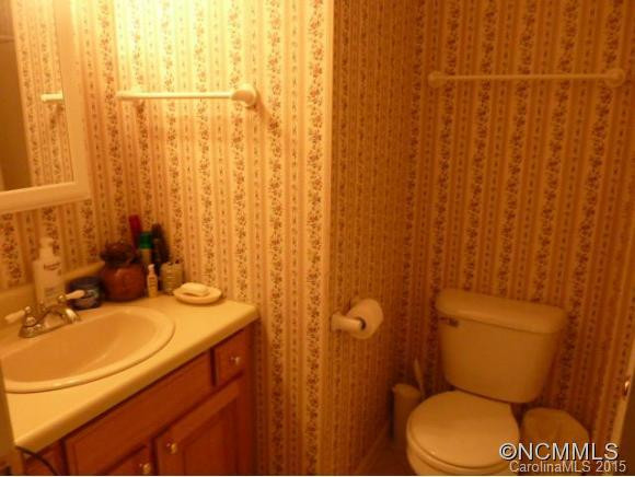 68 Hill St - Photo 12