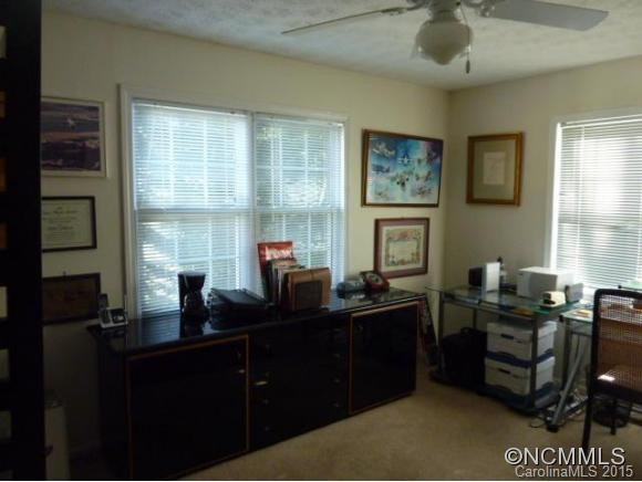 68 Hill St - Photo 14