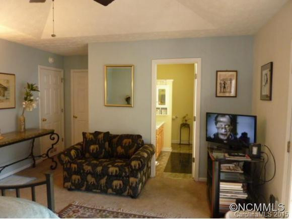 68 Hill St - Photo 16