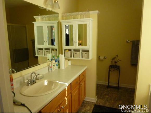 68 Hill St - Photo 17