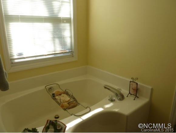 68 Hill St - Photo 23