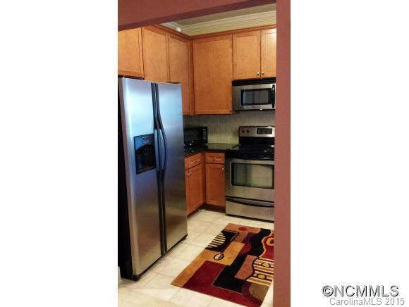 9 Kenilworth Knoll #311 - Photo 2