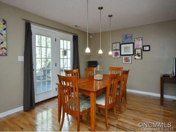 101 HUNTINGTON DR - Photo 3