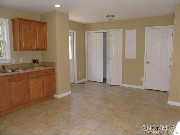 11 Iris Hill Drive - Photo 13