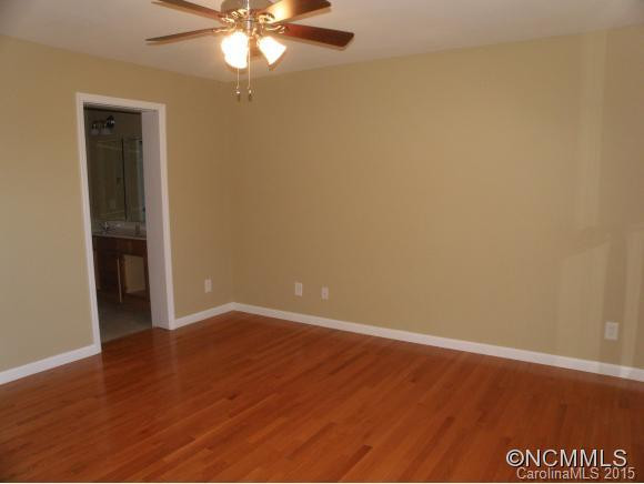 11 Iris Hill Drive - Photo 14