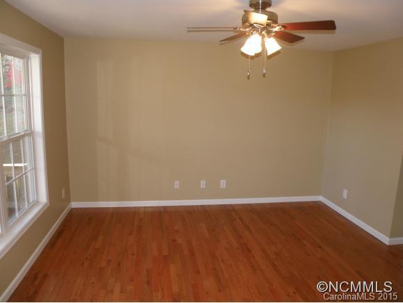 11 Iris Hill Drive - Photo 9