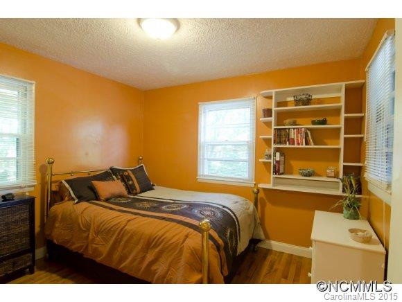 412 S Cherokee Avenue - Photo 8