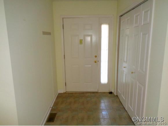 121 Ewart's Pond Road - Photo 2