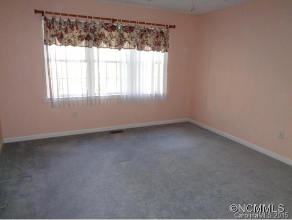 121 Ewart's Pond Road - Photo 12