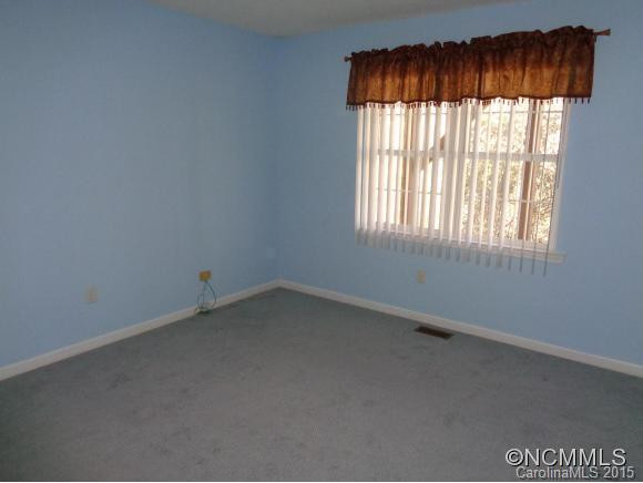 121 Ewart's Pond Road - Photo 9