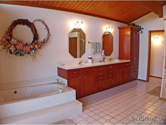 112 Kanvsita Court - Photo 12