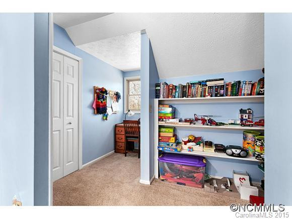 171 Poplar Dr - Photo 12