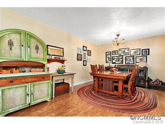 171 Poplar Dr - Photo 4