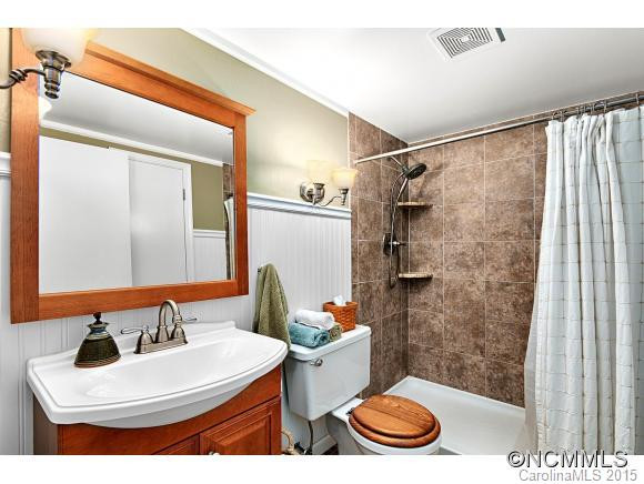 171 Poplar Dr - Photo 9