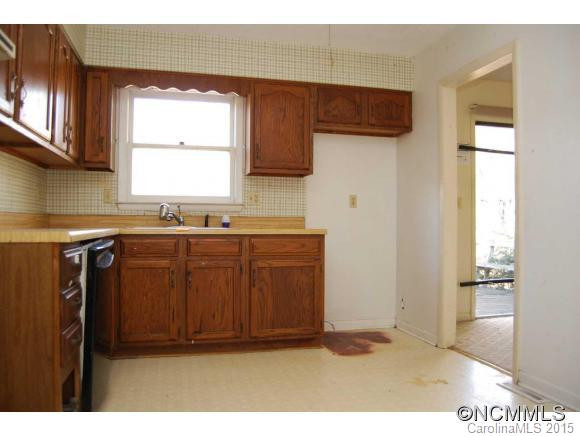 11 Wells Ave. - Photo 6