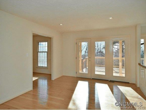 467 WINDSOR RD - Photo 5
