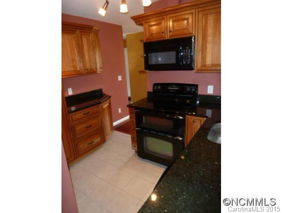 65 Pinewood Road - Photo 7