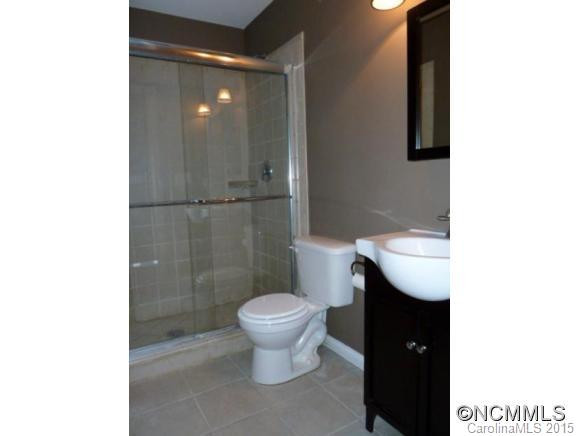 65 Pinewood Road - Photo 8
