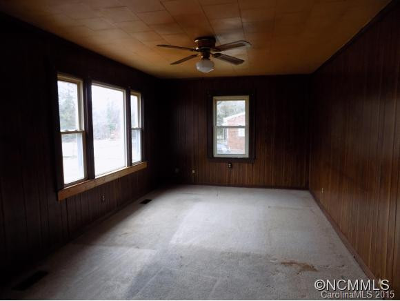202 Je Morrow Street - Photo 4