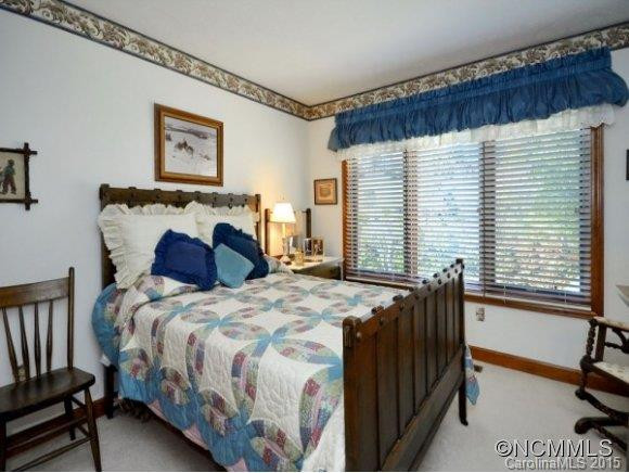 3001 HICKORY NUT TRAIL - Photo 17