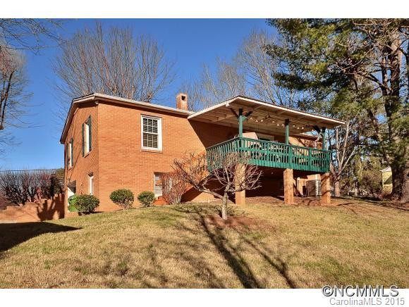 74 MOODY AVENUE - Photo 2