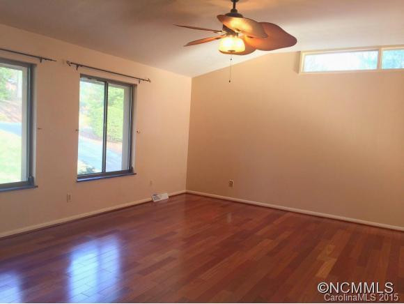 115 Mockingbird Drive - Photo 9