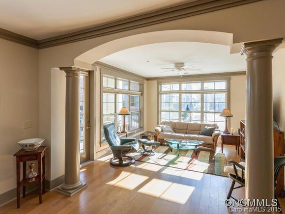 5 Farleigh Street Unit 108 - Photo 3