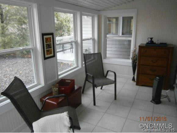 114 Rock Garden Dr. - Photo 4