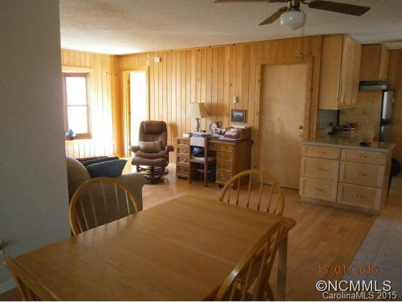 114 Rock Garden Dr. - Photo 10