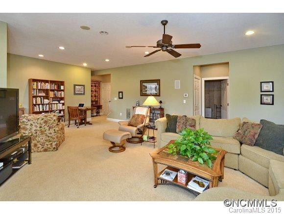 313 Silent Rise Lane - Photo 22
