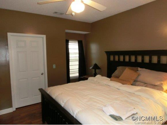 1000 Olde Eastwood Village #106 - Photo 3