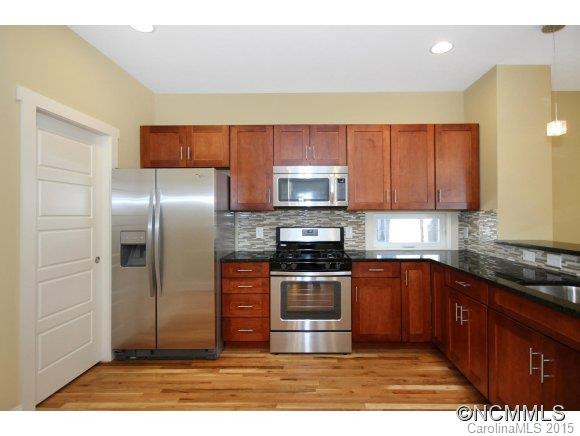 67 Madeline Avenue - Photo 9