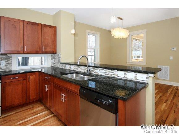 67 Madeline Avenue - Photo 10