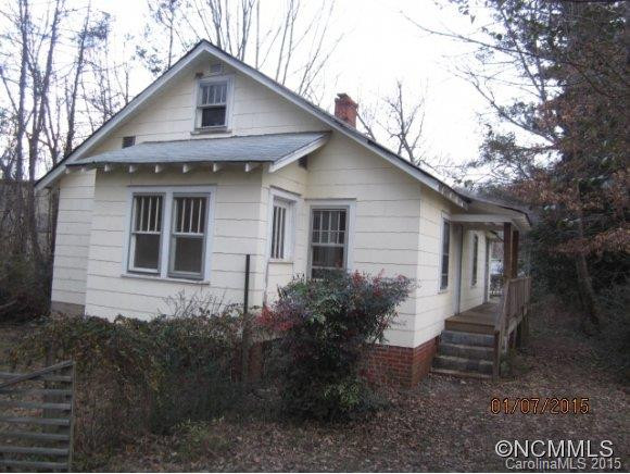 208 Whitson Ave