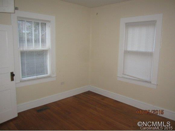 208 Whitson Ave - Photo 7