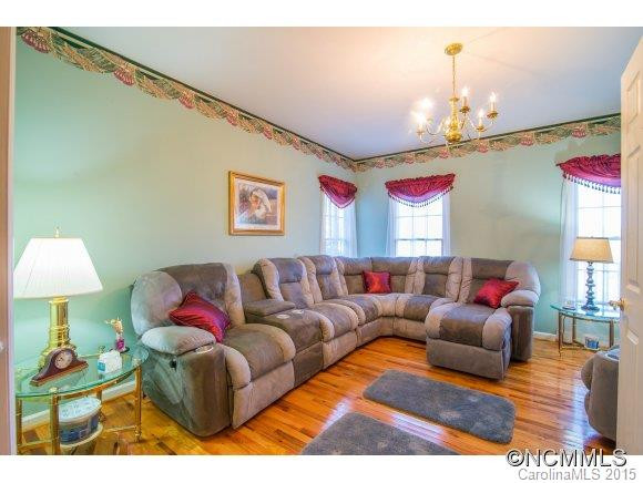 440 Allen Drive - Photo 8