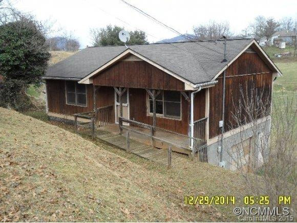 11 Locust Street