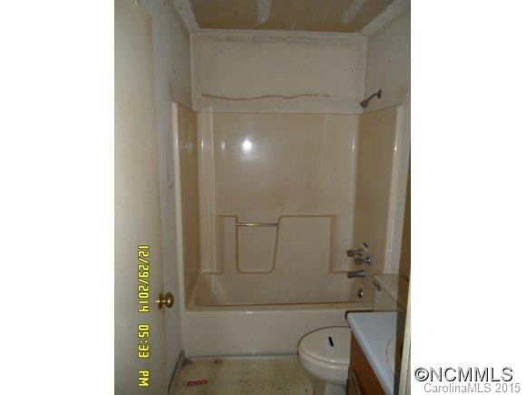 11 Locust Street - Photo 14