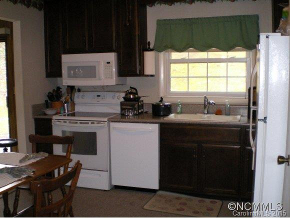 300 Meadowbrook Circle - Photo 5