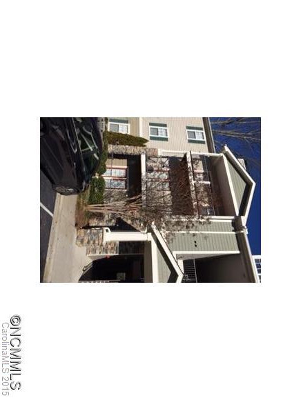 400 Vista Lake Dr #204