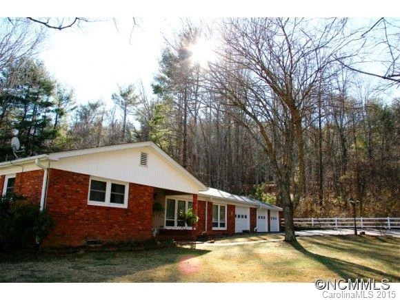4 Donna Lynn Road